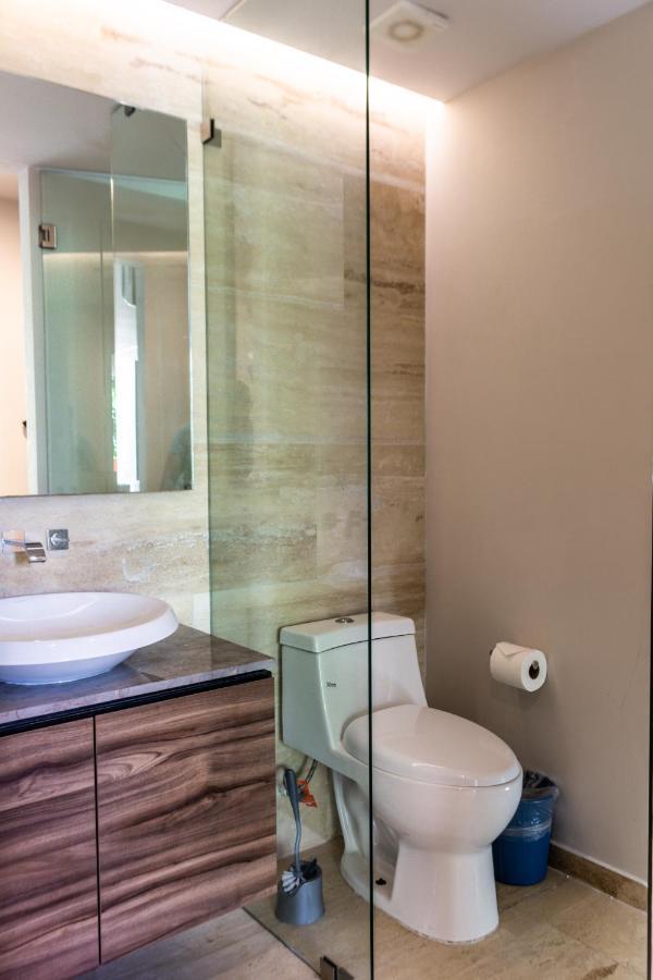 Big Studio At Kaab By The Beach With Roof Top Pool, Sauna And Jacuzzi Near Paseo Del Carmen Mall بلايا ديل كارمن المظهر الخارجي الصورة